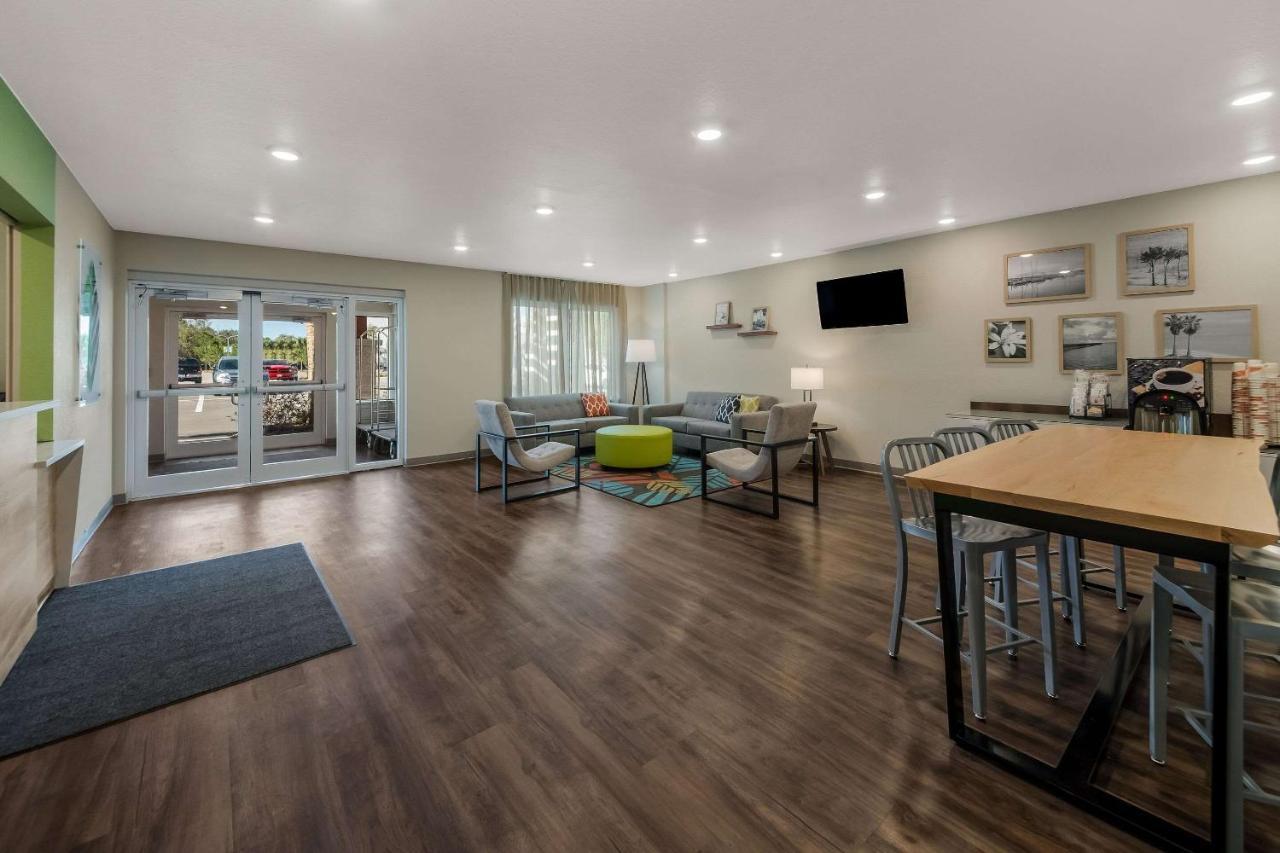 Woodspring Suites Wesley Chapel-Tampa Екстер'єр фото